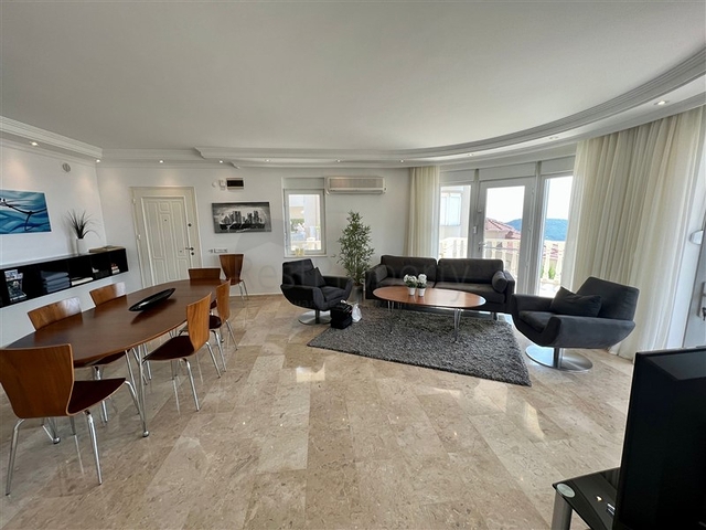 Меблированная вилла 4+2 в Каргыджак