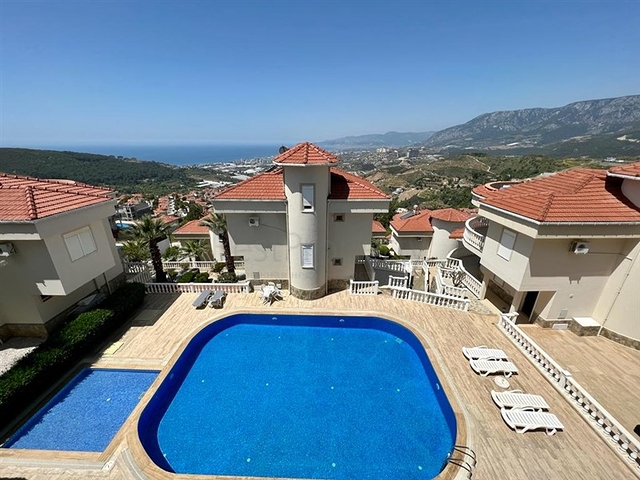 Меблированная вилла 4+2 в Каргыджак