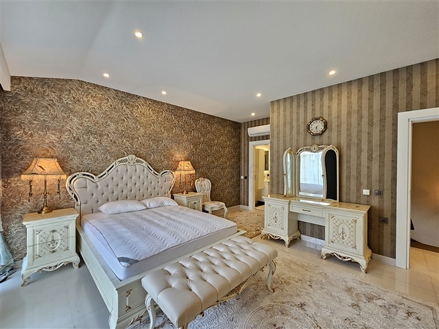 Роскошный пентхаус 3+1 выполненный по индивидуальному заказу