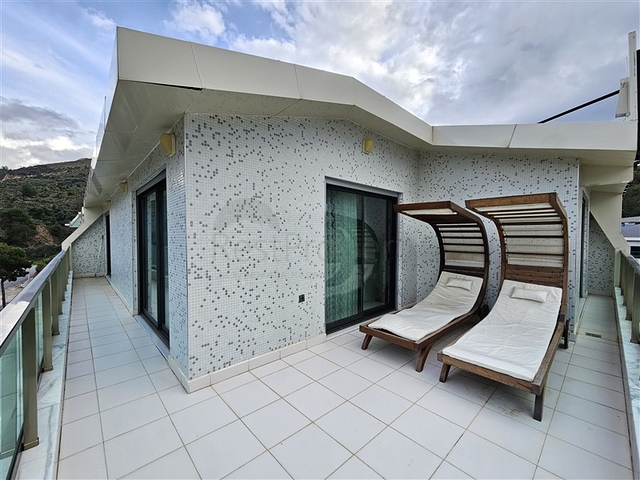 Роскошный пентхаус 3+1 выполненный по индивидуальному заказу