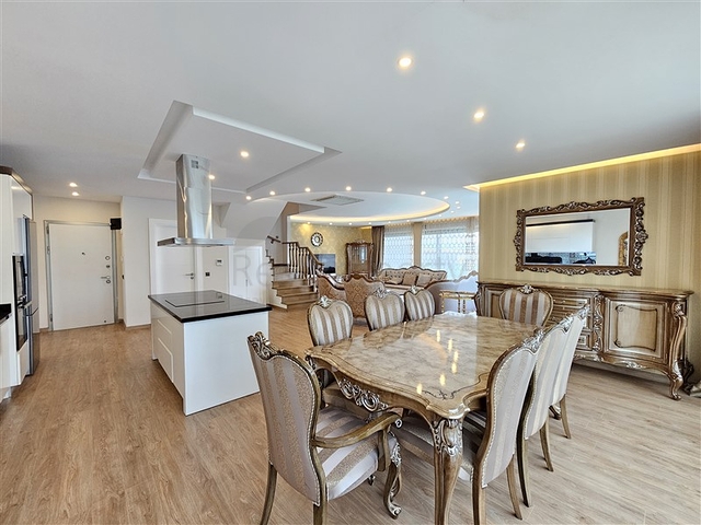 Роскошный пентхаус 3+1 выполненный по индивидуальному заказу