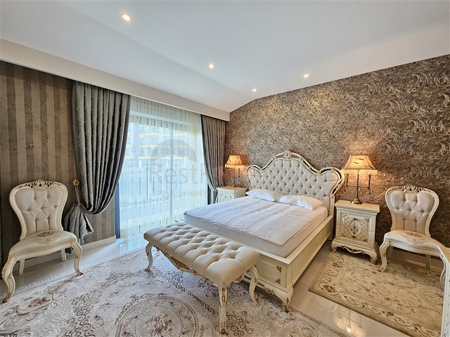 Роскошный пентхаус 3+1 выполненный по индивидуальному заказу