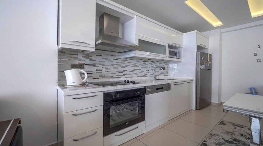 Просторная квартира 1+1 в одной из лучших резиденций в районе Тосмур