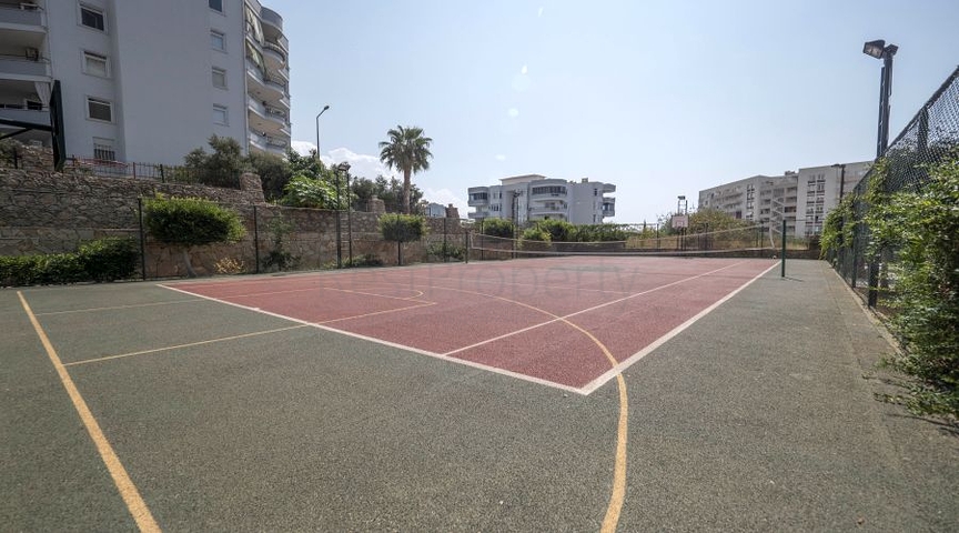 Просторная квартира 1+1 в одной из лучших резиденций в районе Тосмур