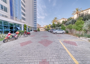 Двухкомнатная квартира с красивым видом на инфраструктуру