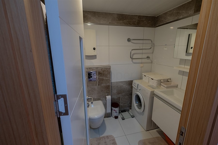 Просторная квартира 1+1 в центральном районе Алании