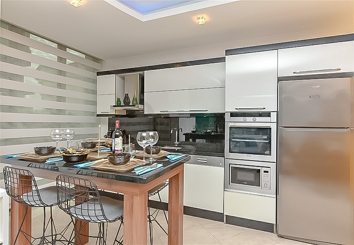 Просторная квартира в районе Оба