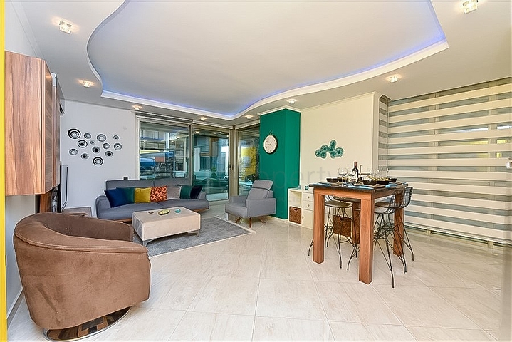 Просторная квартира в районе Оба