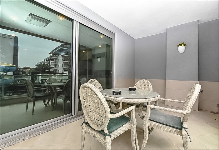 Просторная квартира в районе Оба