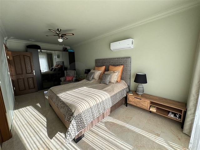 Просторный пентхаус 3+1 с панорамным видом на море