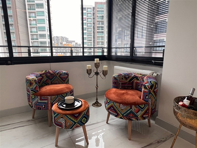 Квартира 2+1 в новом комплексе в районе Тедже в 400 метрах от моря