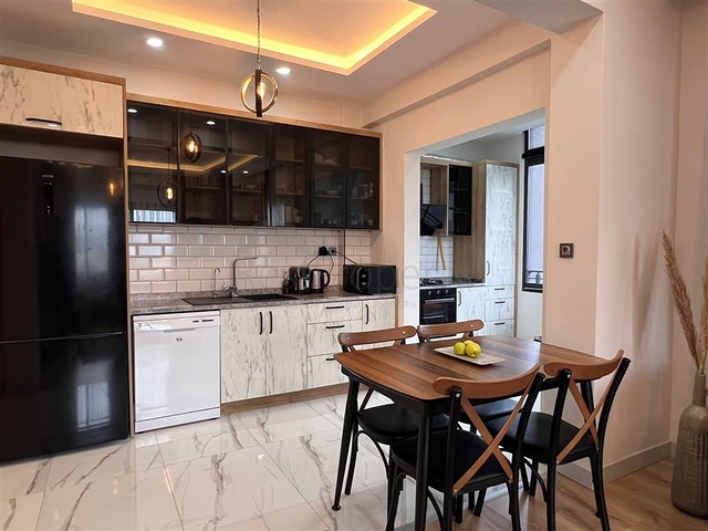 Квартира 2+1 в новом комплексе в районе Тедже в 400 метрах от моря