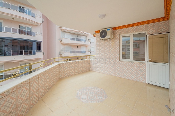 Пентхаус 4+2 на первой береговой линии