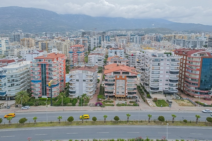 Пентхаус 4+2 на первой береговой линии