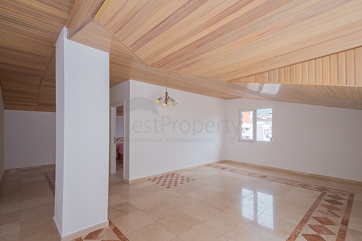 Пентхаус 4+2 на первой береговой линии