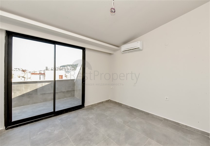 Просторный пентхаус на Клеопатре 