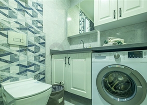 Трехкомнатная мебелированная квартира с видом на море