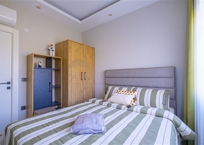 Трехкомнатная мебелированная квартира с видом на море