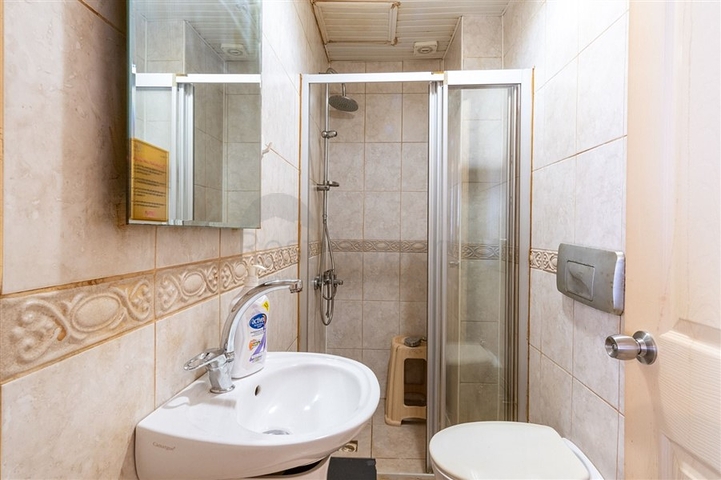 Квартира 2+1 большой площади в отличной локации в Джикджилли