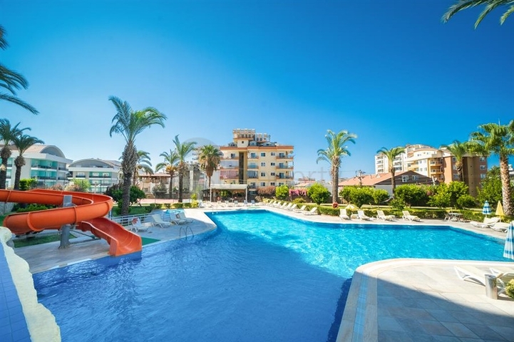 Квартира 2+1 большой площади в отличной локации в Джикджилли