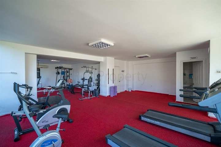 Квартира 2+1 большой площади в отличной локации в Джикджилли