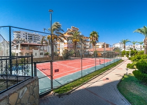 Квартира 2+1 большой площади в отличной локации в Джикджилли