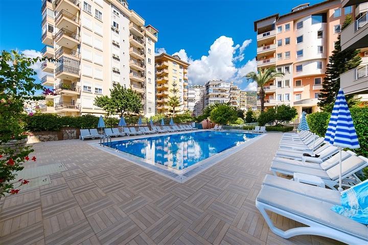 Квартира планировкой 2+1 в центре Алании