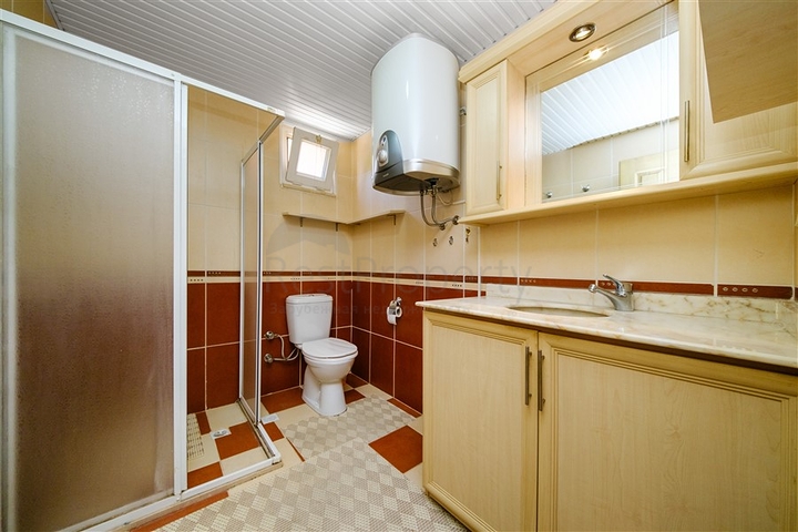 Квартира планировкой 2+1 в центре Алании