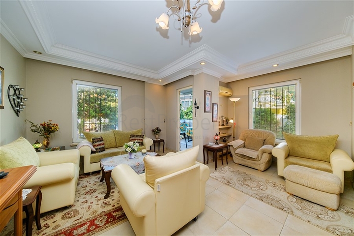 Квартира планировкой 2+1 в центре Алании