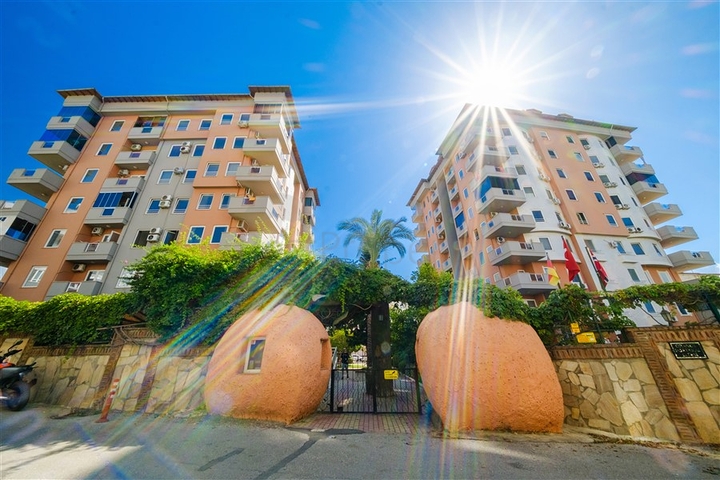 Квартира планировкой 2+1 в центре Алании