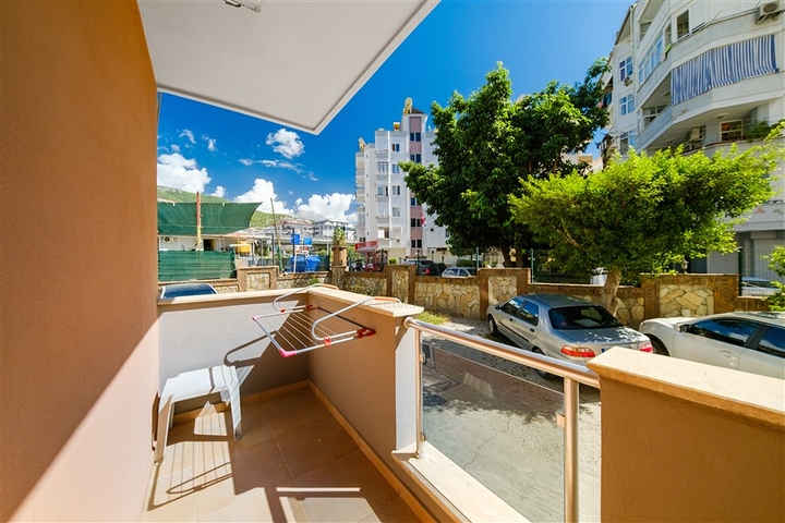 Квартира планировкой 2+1 в центре Алании