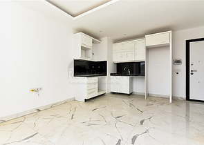 Квартира 1+1 с видом на горы и море в районе Махмутлар