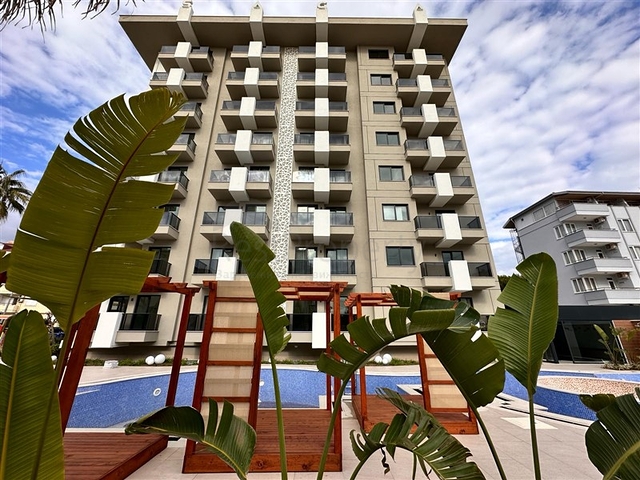 Пентхаус 2+1 в новом комплексе всего в 400 м от моря в центре Алании 