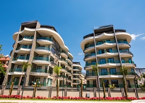 Квартира 2+1 в комплексе премиум класса в центре Алании 