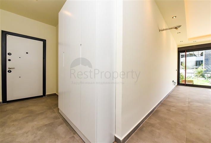 Квартира 1+1 с выходом в сад в районе Оба