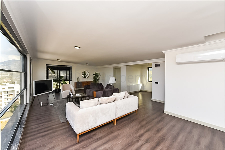 Частная вилла 4+1 в элитном закрытом жилом комплексе