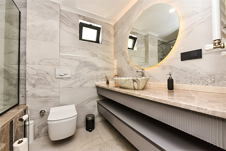 Частная вилла 4+1 в элитном закрытом жилом комплексе