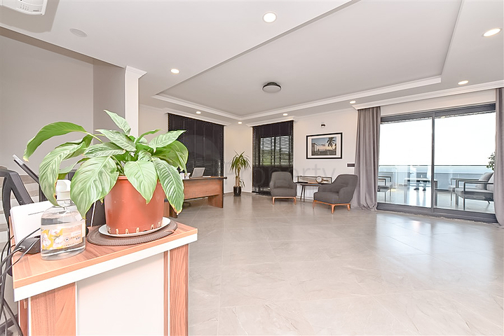 Частная вилла 4+1 в элитном закрытом жилом комплексе