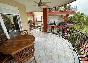 Пентхаус 4+1 на берегу реки в районе Кестель