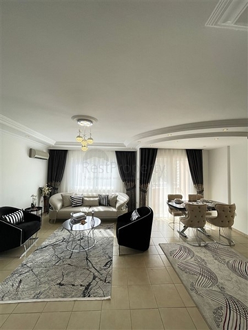 Квартира планировкой 2+1 в центре Алании