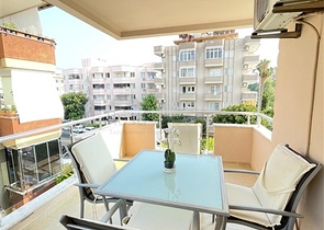 Квартира планировкой 2+1 в центре Алании