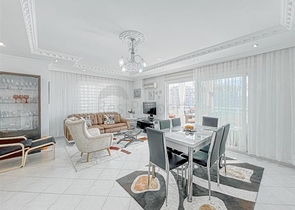 Квартира 2+1 свидом на море и горы в районе Махмутлар