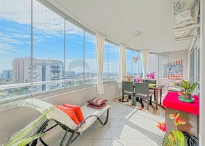 Квартира 2+1 свидом на море и горы в районе Махмутлар