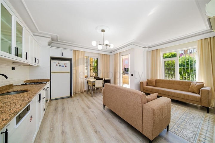 Уютная 2+1 в центре Алании