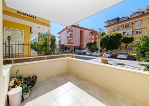 Уютная 2+1 в центре Алании