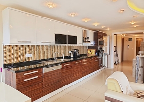 Просторная квартира 2+1 в 100м от моря