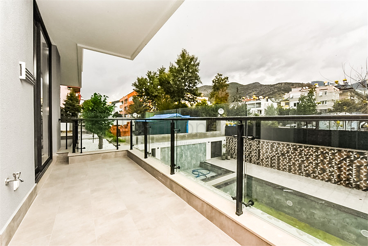 Квартира с видом на море в 200м от пляжа Клеопатра