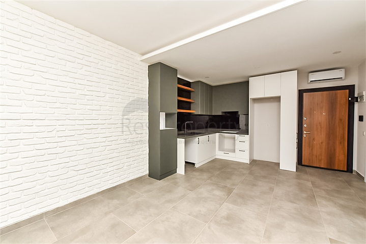 Квартира с видом на море в 200м от пляжа Клеопатра