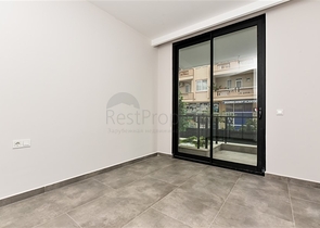 Двухкомнатная квартира в районе Клеопатра