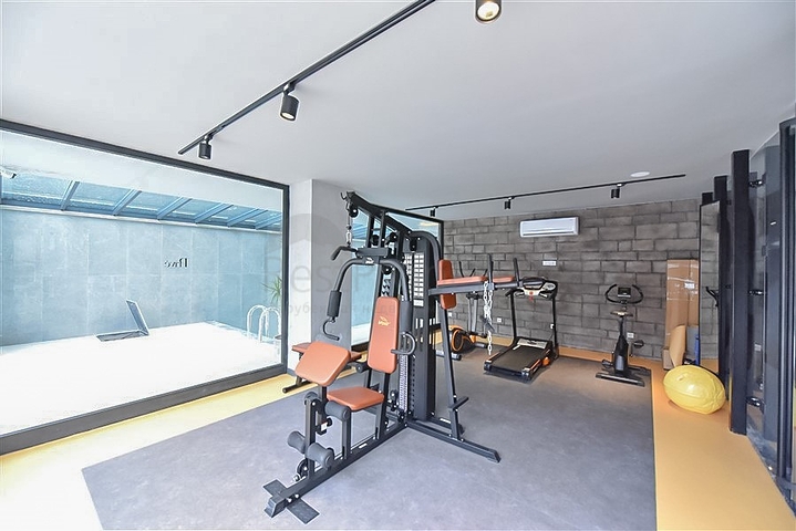 Новая квартира 1+1 в минутной доступности к пляжу Клеопатры